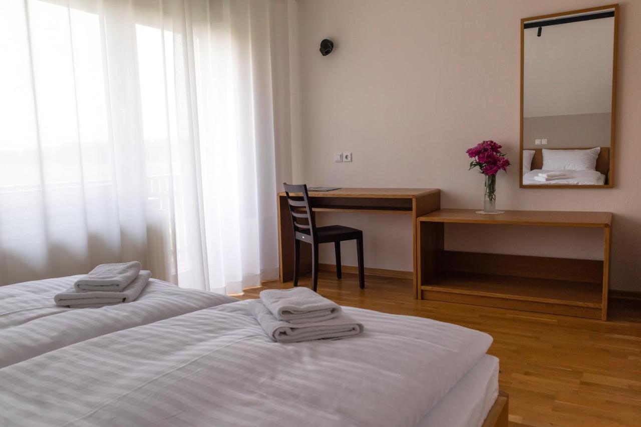 Hisa Na Vrtu Habitación en casa particular Šenčur